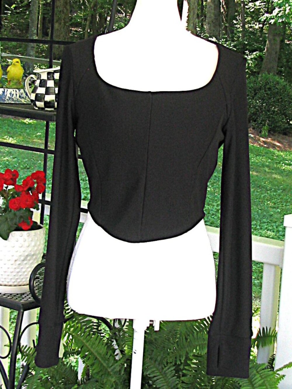 NWT Move Theology long sleeve Womens black sculpt ribbed crop top shirt